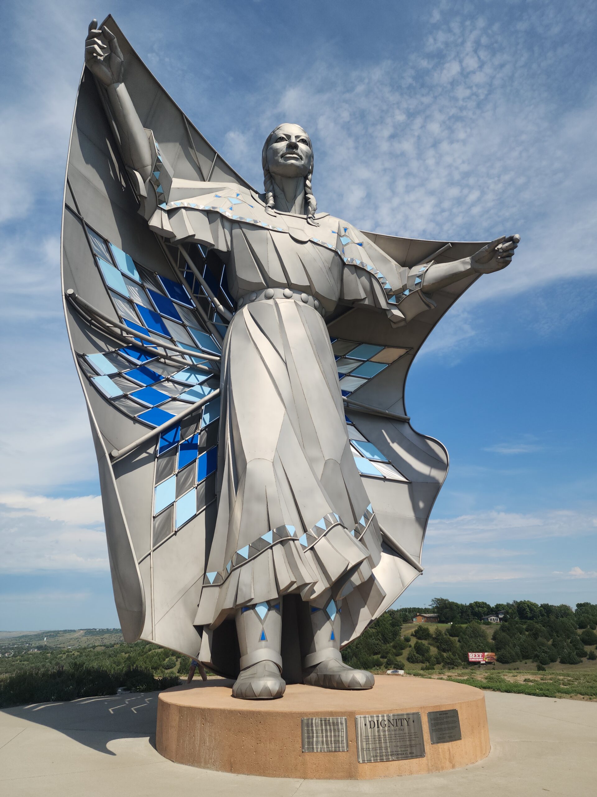 Dignity Monument: A Cultural Tribute